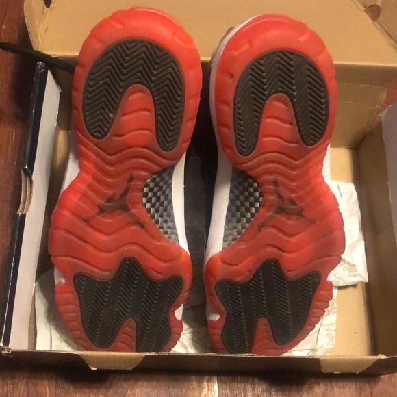 2012 Air Jordan bred 11’s - Picture 3 of 8